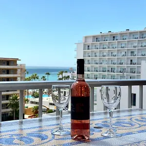 https://la-carihuela-a-150-metros-de-la-playa-con-espectaculares-vistas.hotelsinnerja.org