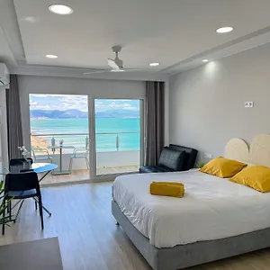  Appartement Spectacular Sea Views